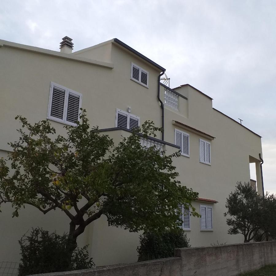 Apartments Mira Jadrtovac Extérieur photo